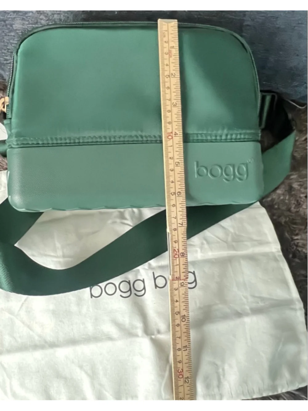 NWT Women's Bogg Bag Crossbody Belt Bag Green